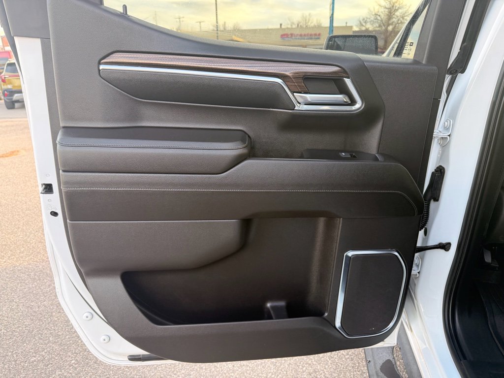 Used 2024 Chevrolet Silverado 1500 LT Trail Boss image 17