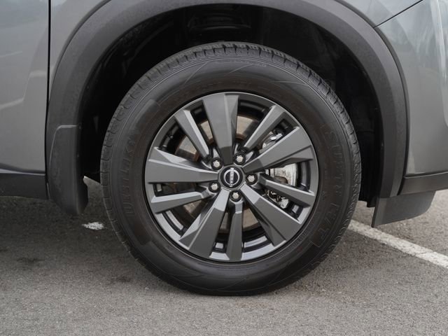 Used 2023 Nissan Pathfinder SV w/ Black Appearance Package image 42