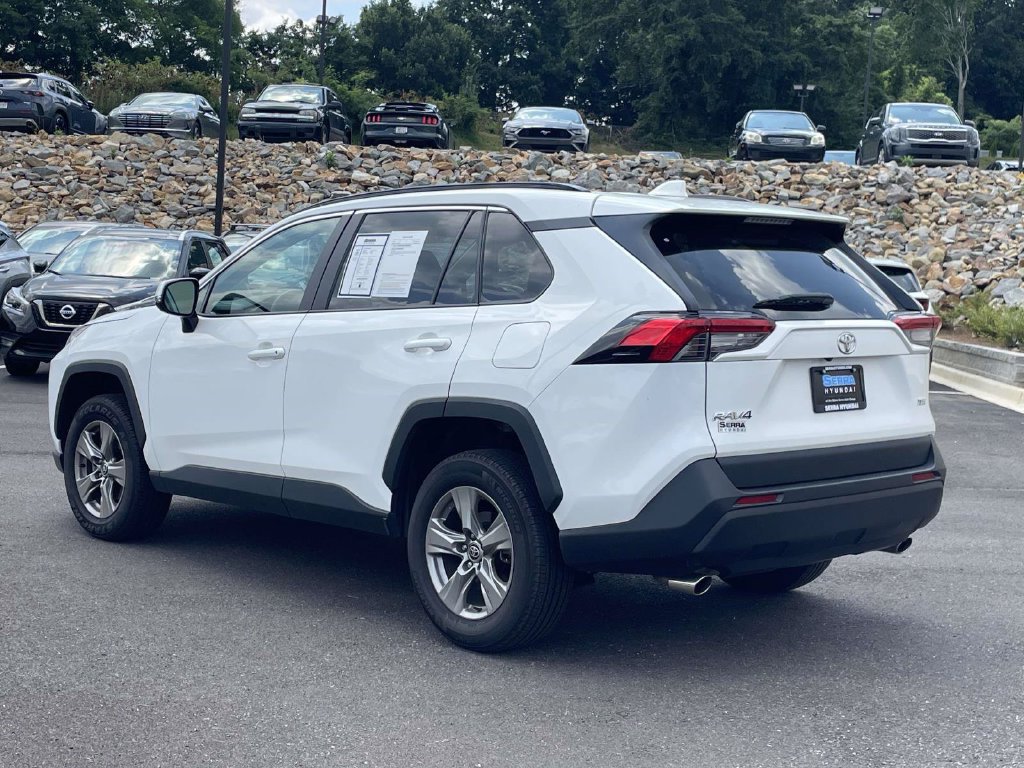 Certified 2024 Toyota RAV4 XLE FWD image 5
