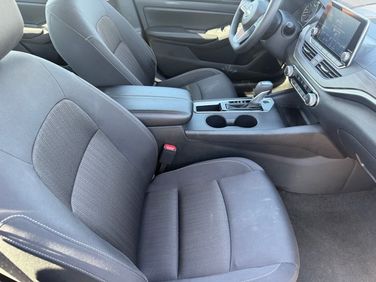 Certified 2025 Nissan Altima 2.5 SV FWD image 7