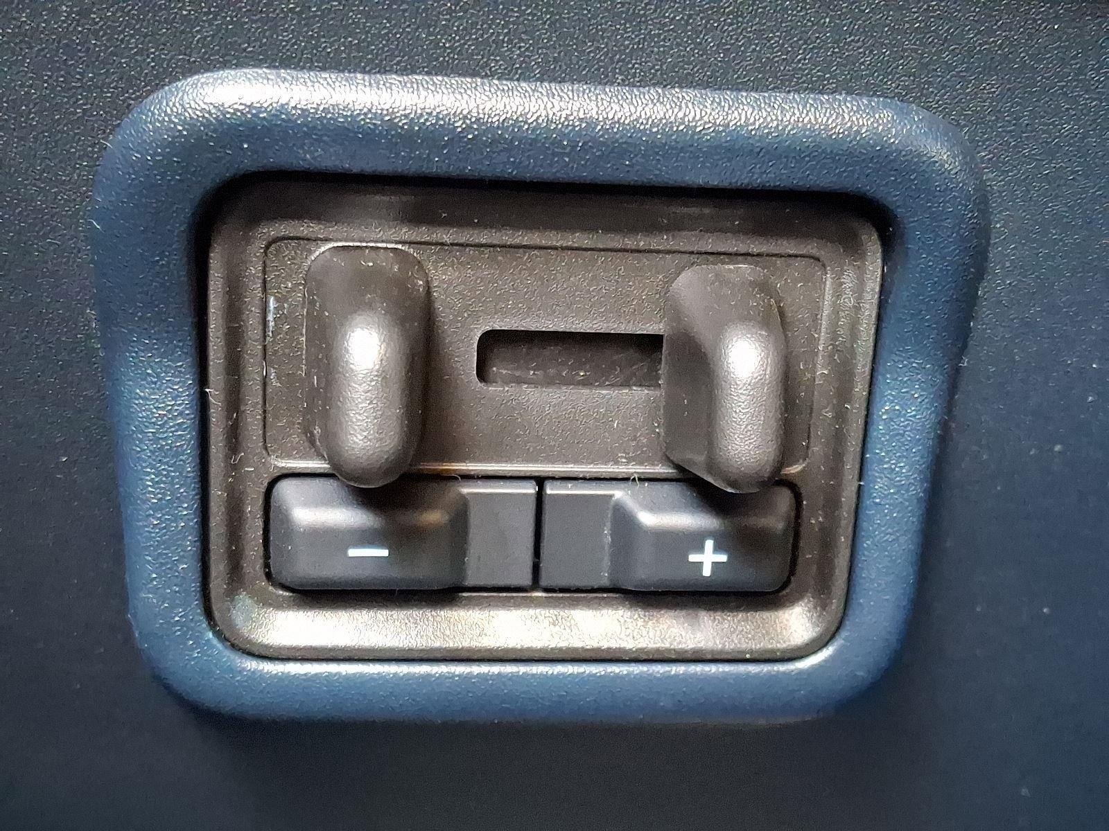 New 2025 Ford Maverick Lariat w/ 4K Tow Package image 16