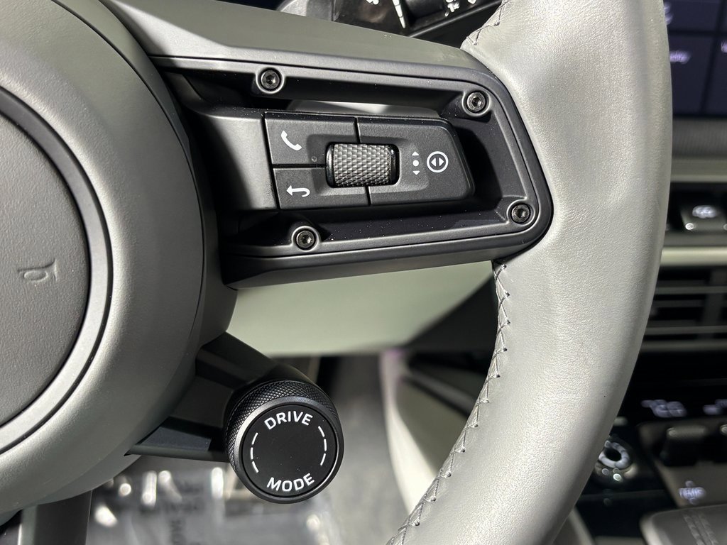 Certified 2021 Porsche 911 Carrera S image 27