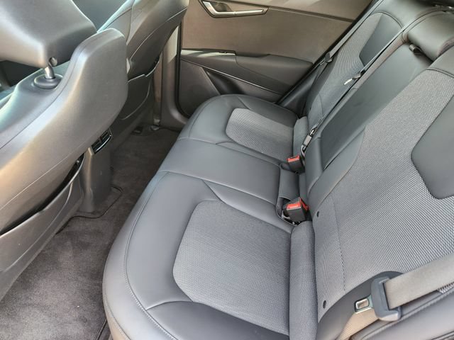 Certified 2024 Kia Niro Wind FWD image 30