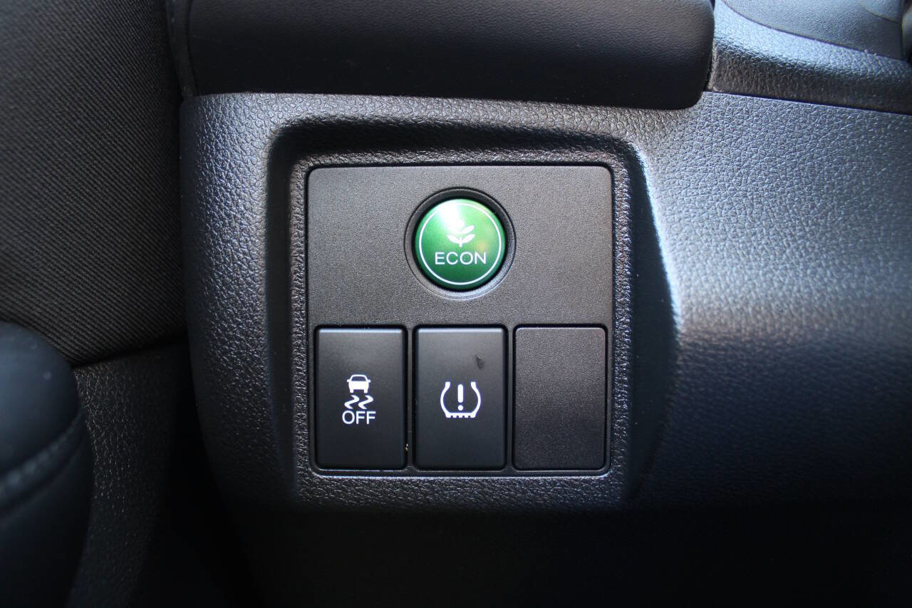 Used 2016 Honda HR-V LX image 41