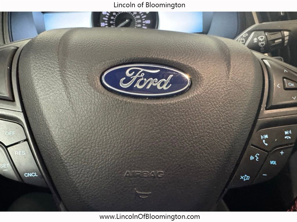 Used 2022 Ford Edge ST-Line w/ Class II Trailer Tow Package AWD/4WD image 42