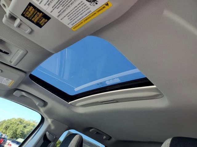 New 2025 Ford Maverick XLT w/ XLT Luxury Package image 18