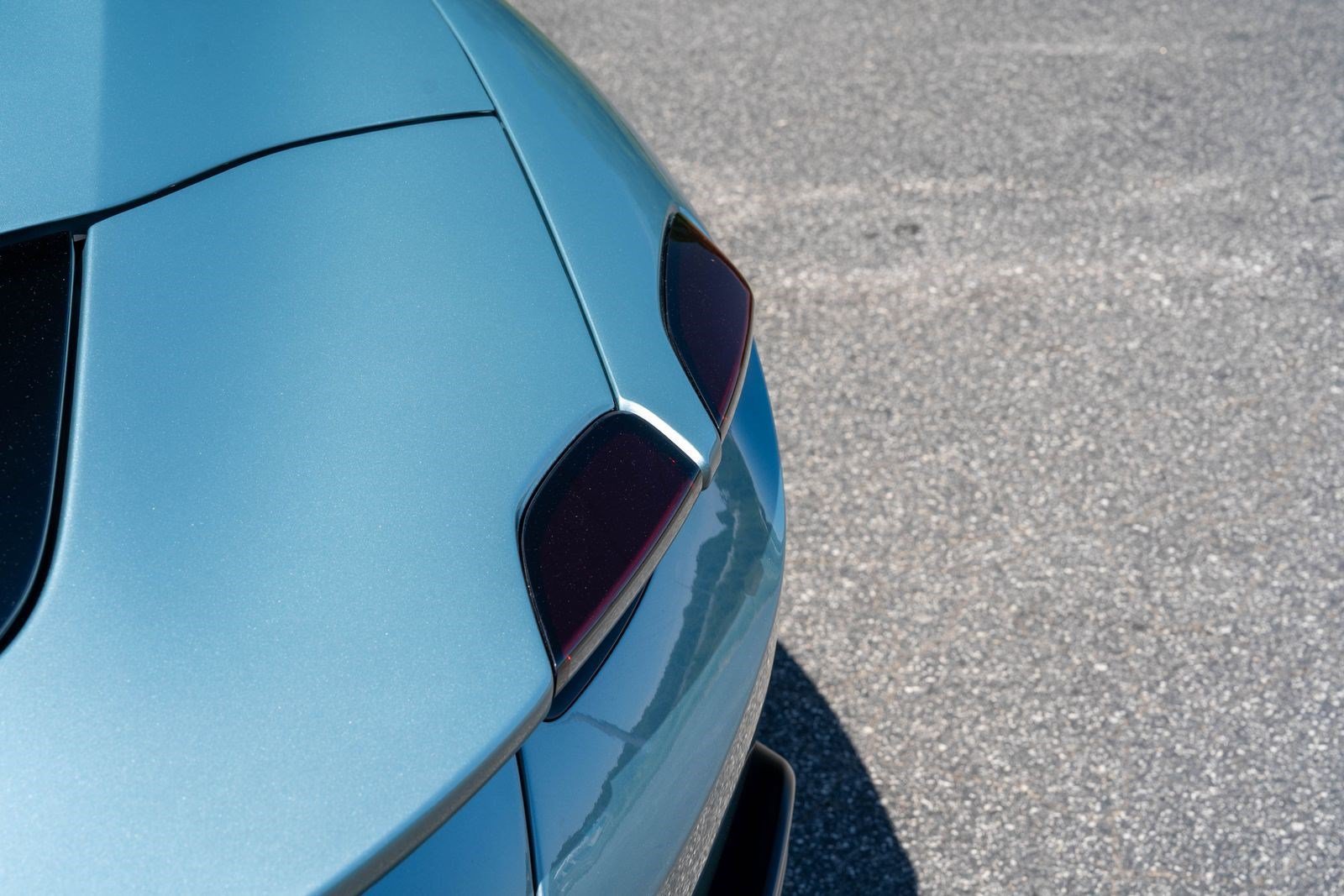 Used 2024 Ferrari Roma Spider RWD image 18