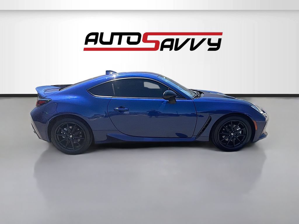 Used 2025 Toyota GR86 Premium w/ ALL Weather Mat Package (TMS) RWD image 8