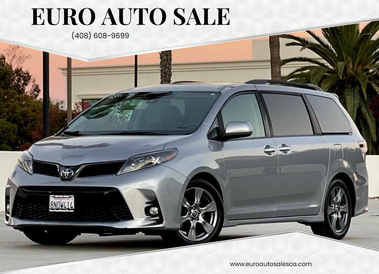 Used 2018 Toyota Sienna SE Premium