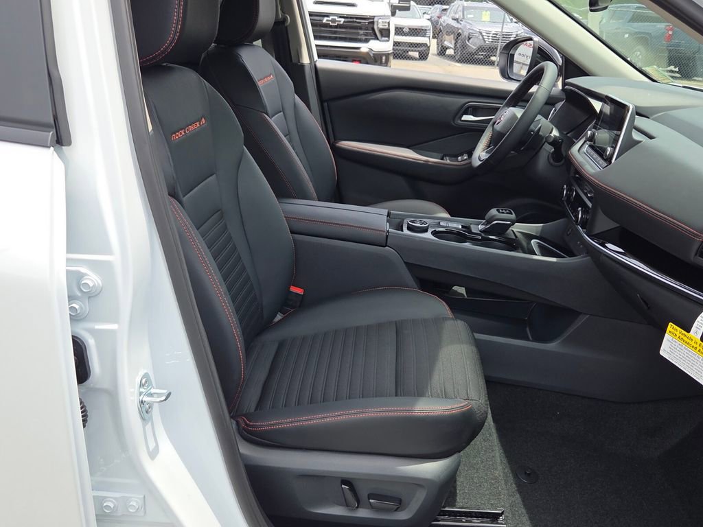 New 2026 Nissan Rogue SV AWD/4WD image 13