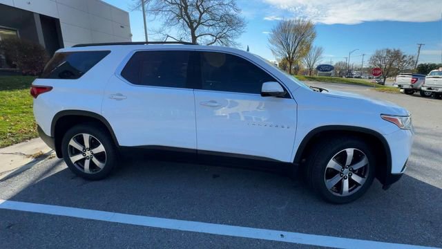 Used 2019 Chevrolet Traverse LT w/ LT Premium Package image 9