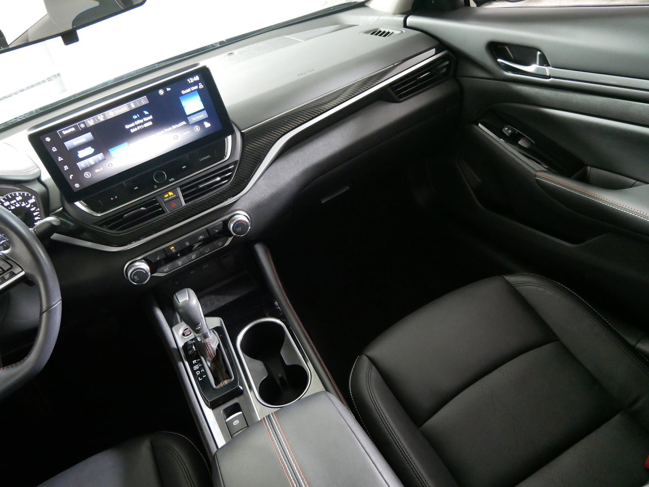 Used 2024 Nissan Altima 2.5 SR w/ SR Premium Package AWD/4WD image 11