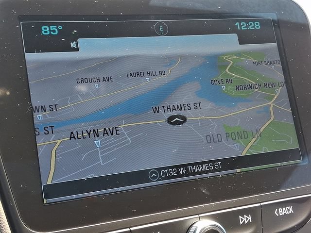 Used 2017 Chevrolet Malibu Premier w/ Premier Sun and Wheel Package FWD image 18