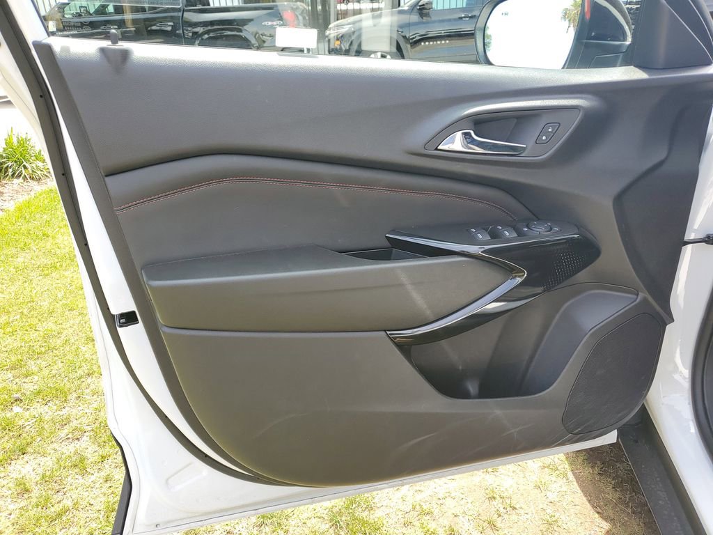 Used 2026 Chevrolet Trax RS w/ Driver Confidence Package image 20