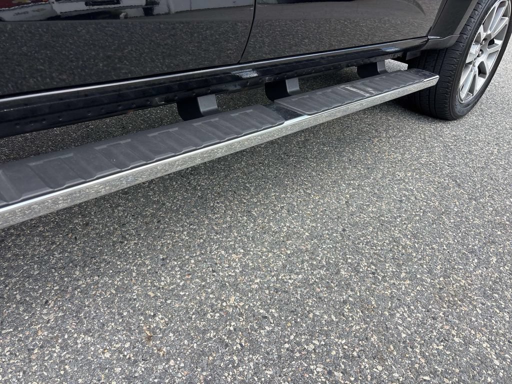 Used 2022 GMC Canyon Denali AWD/4WD image 19