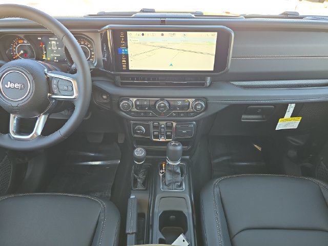 New 2026 Jeep Wrangler Unlimited Sahara AWD/4WD image 11