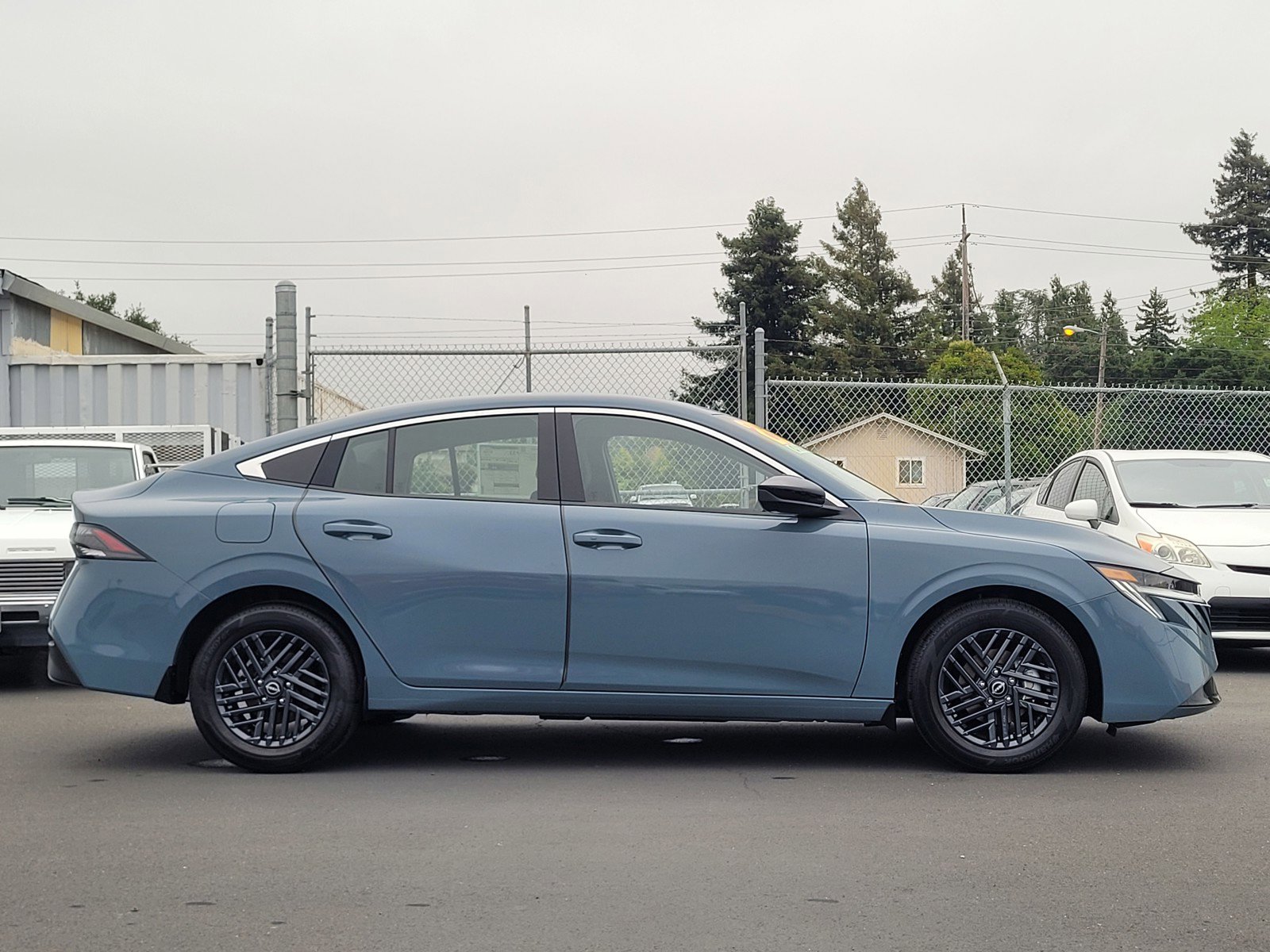 New 2026 Nissan Sentra SV w/ Floor Mat Package FWD image 4