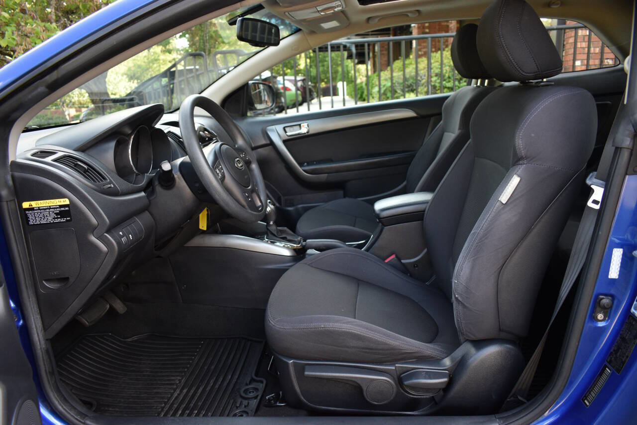Used 2013 Kia Forte Koup EX FWD image 7