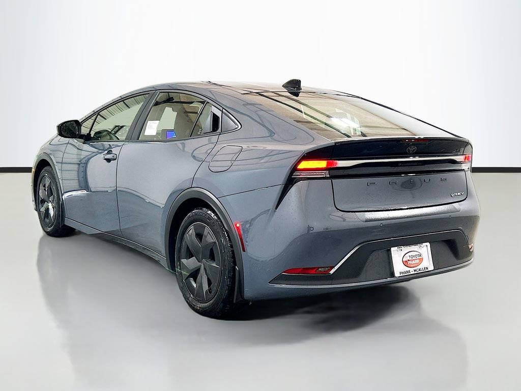 New 2026 Toyota Prius Plug-In Hybrid FWD image 6