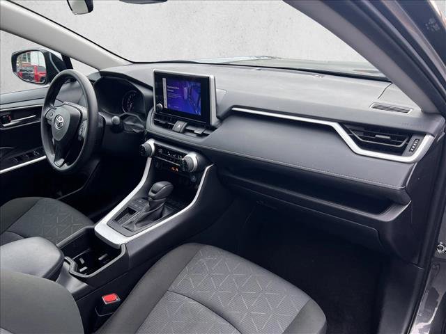 Certified 2025 Toyota RAV4 XLE image 21