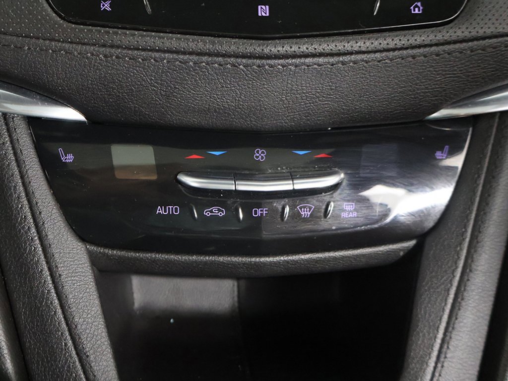 Used 2020 Cadillac XT5 Premium Luxury image 51