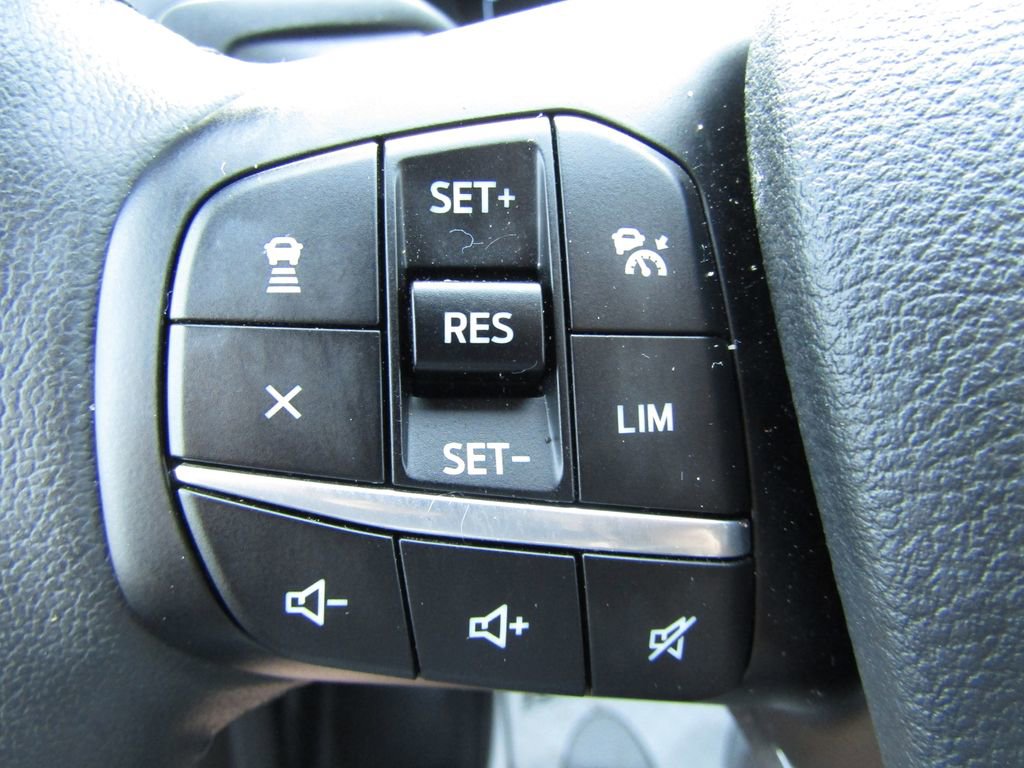 Used 2024 Ford E-Transit Low Roof image 23