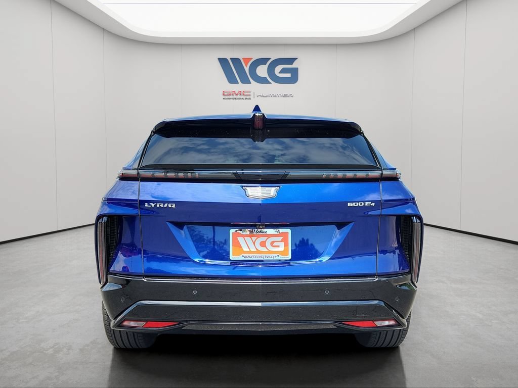 Used 2024 Cadillac Lyriq Sport AWD/4WD image 11