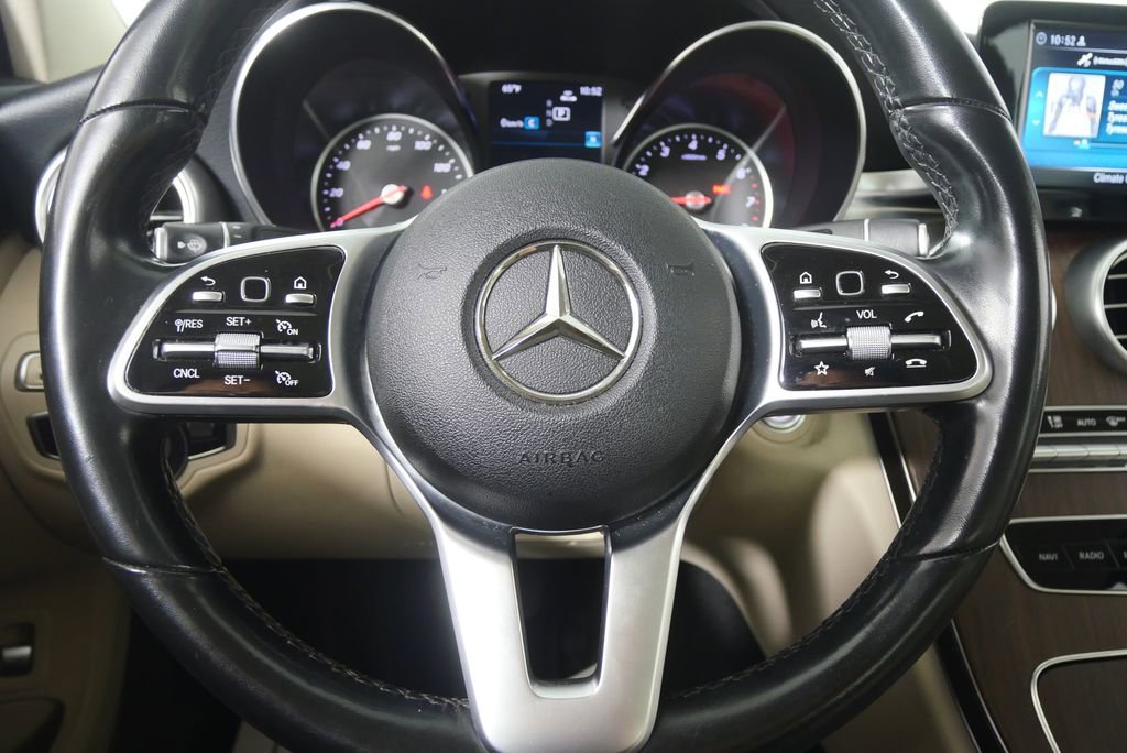 Used 2019 Mercedes-Benz C 300 4MATIC Sedan image 17