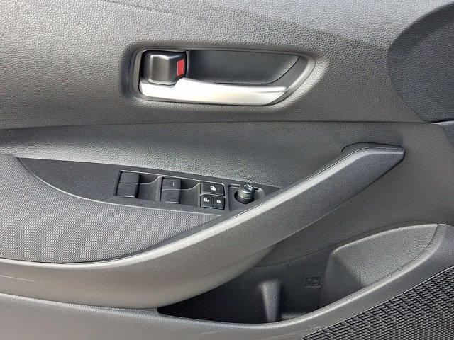 Used 2026 Toyota Corolla SE FWD image 11