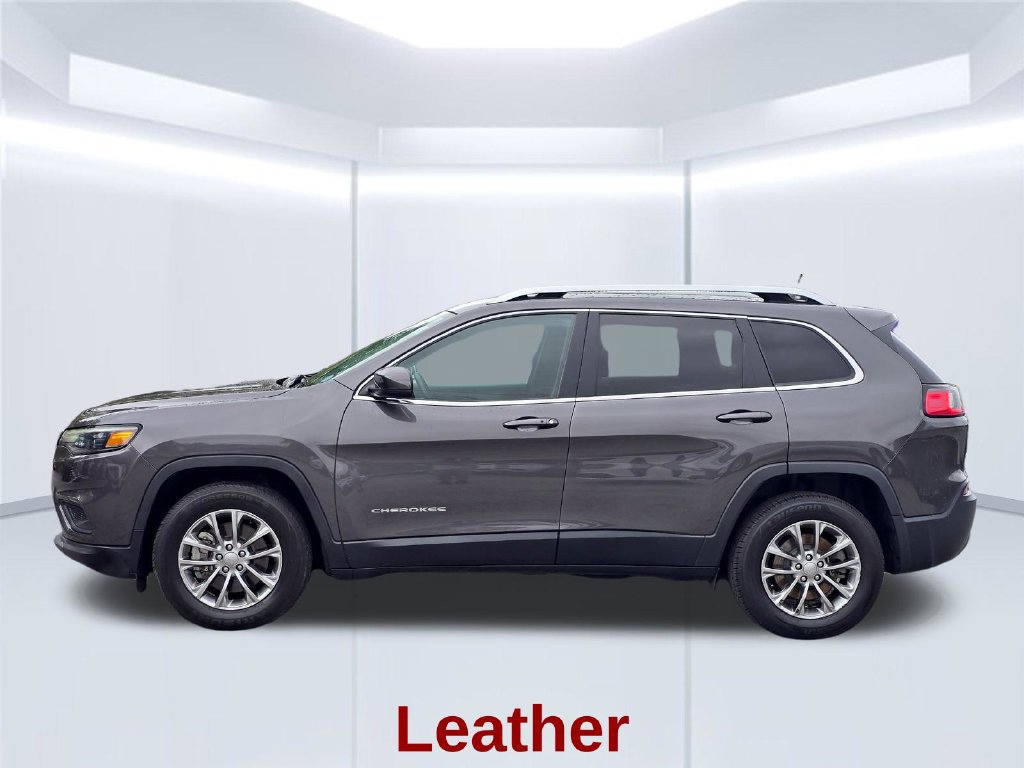 Used 2019 Jeep Cherokee Latitude Plus w/ Comfort/Convenience Group AWD/4WD image 15