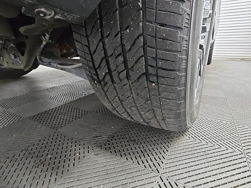 Certified 2024 GMC Yukon Denali Ultimate image 56