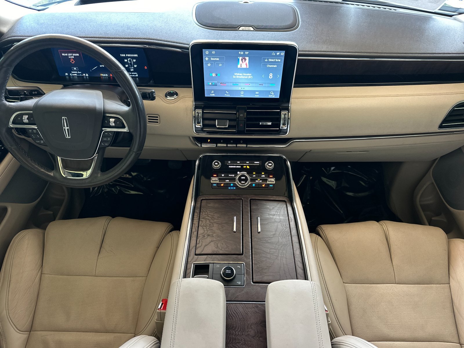 Certified 2021 Lincoln Navigator Reserve w/ Luxury Package AWD/4WD image 12