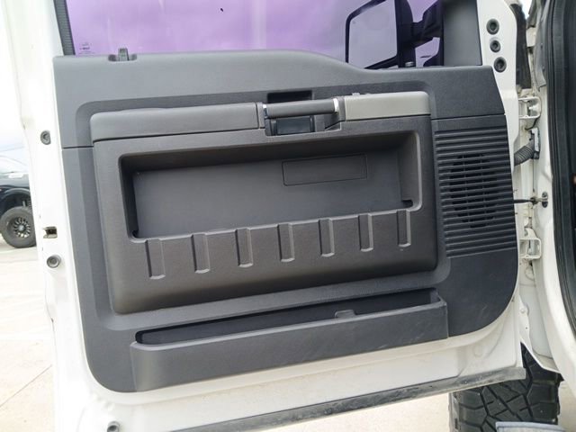 Used 2016 Ford F250 Lariat w/ Lariat Ultimate Package AWD/4WD image 18