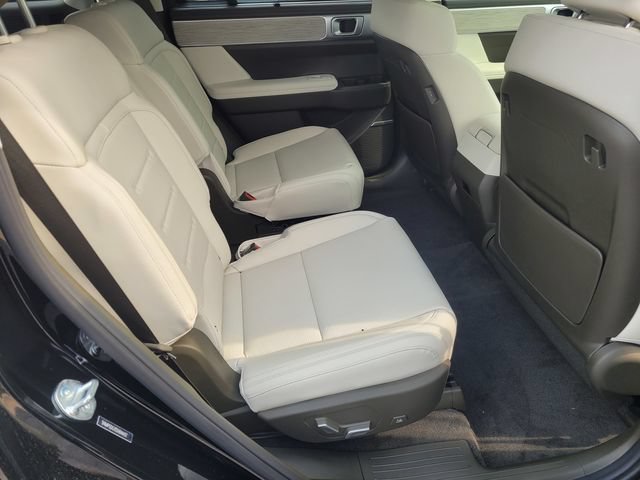 New 2025 Hyundai Santa Fe Calligraphy AWD/4WD image 18