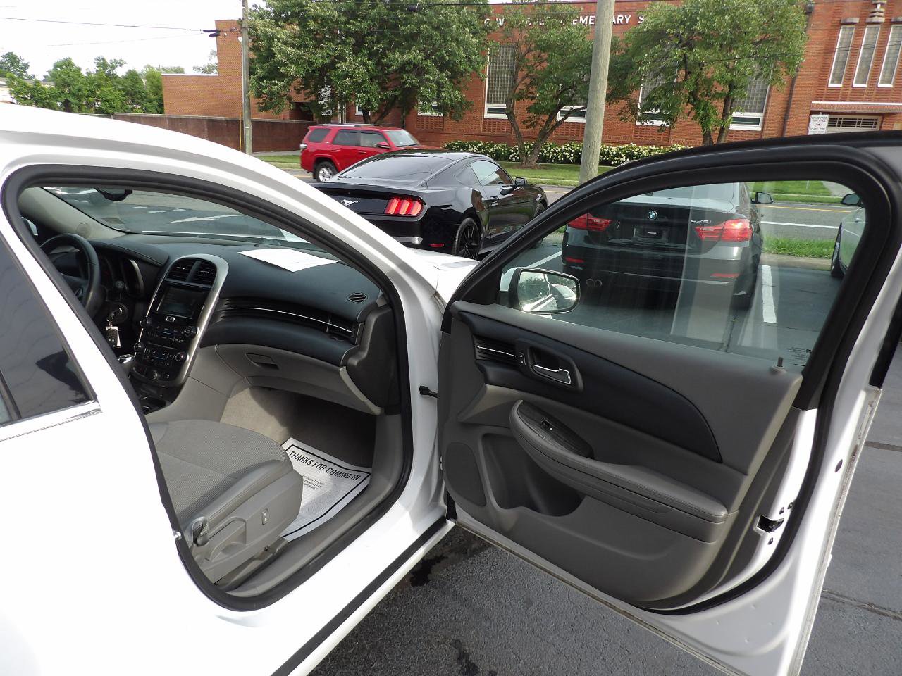 Used 2015 Chevrolet Malibu LT w/ Power Convenience Package image 19