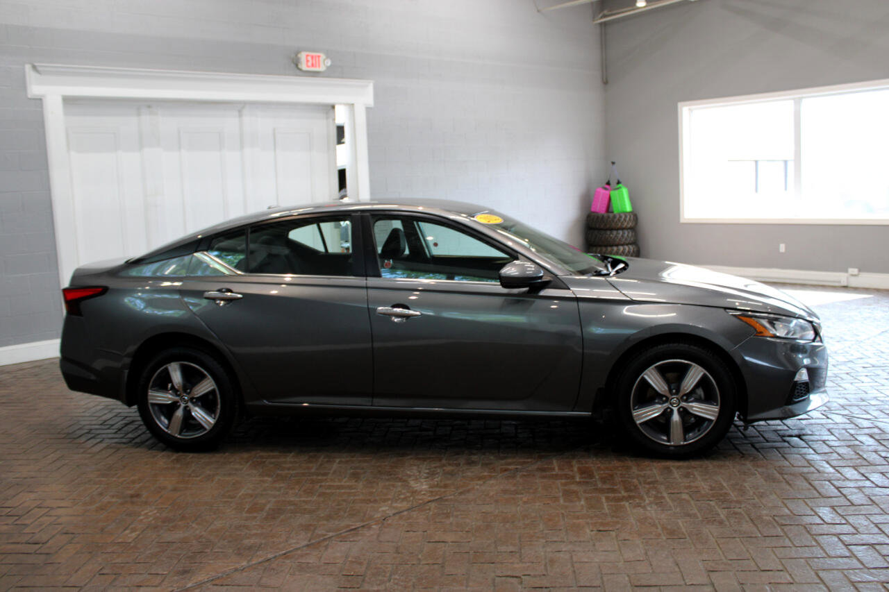 Used 2022 Nissan Altima 2.5 image 7