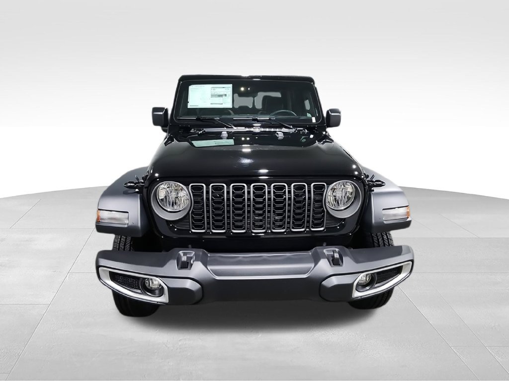 New 2026 Jeep Gladiator Sport AWD/4WD image 3