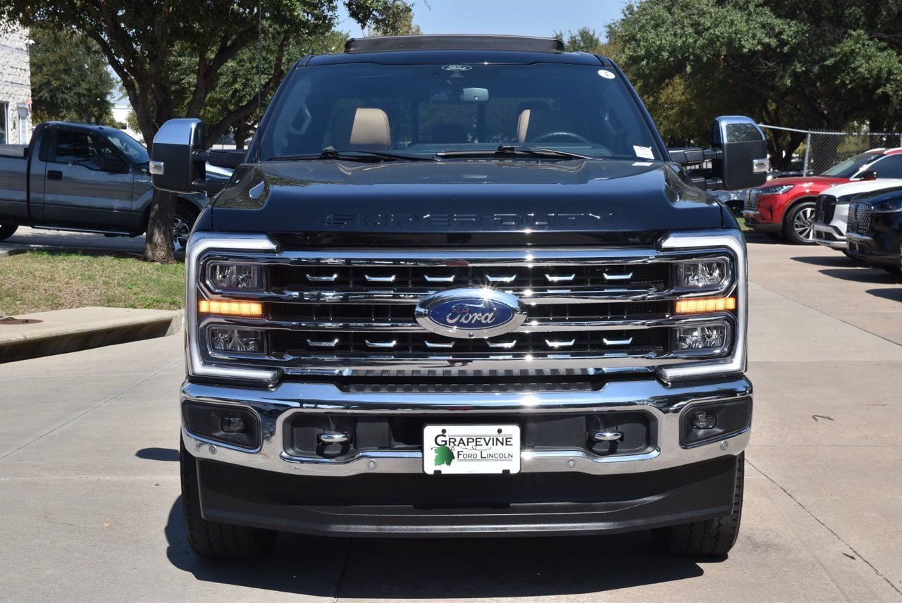 Certified 2024 Ford F250 Lariat w/ Lariat Ultimate Package AWD/4WD image 3
