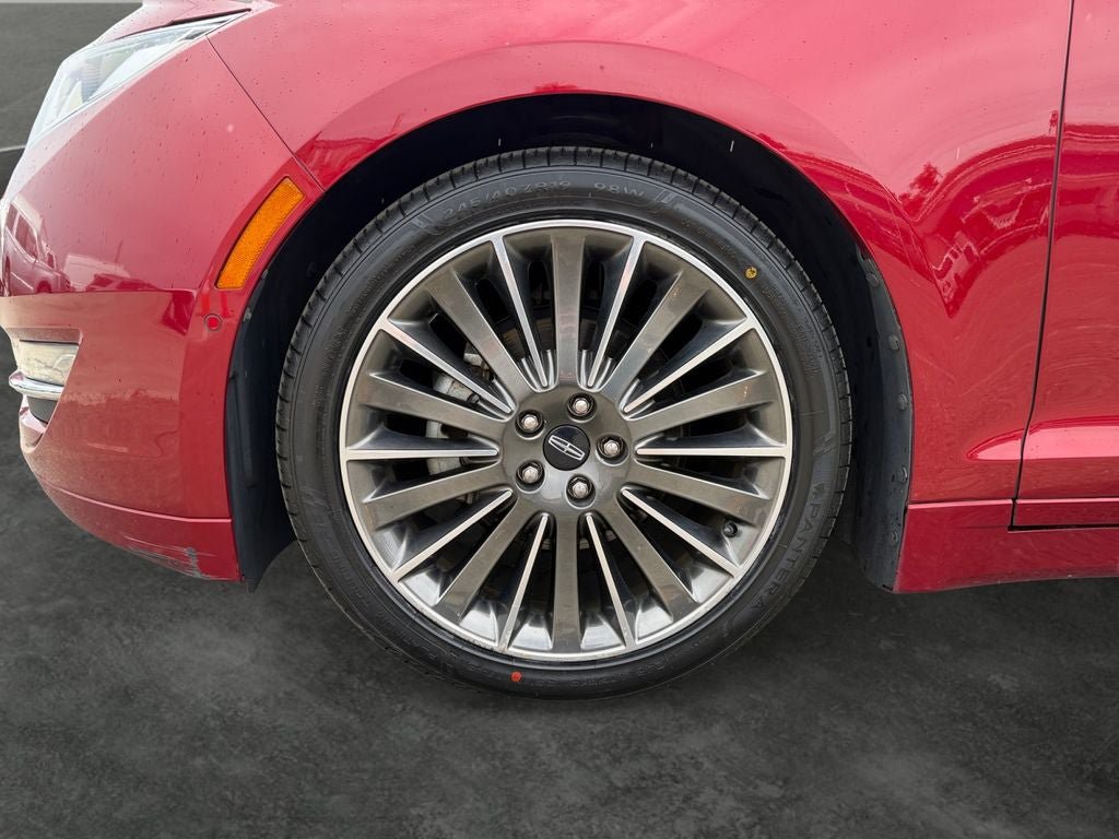 Used 2016 Lincoln MKZ Hybrid w/ Equipment Group 600A Reserve FWD image 4