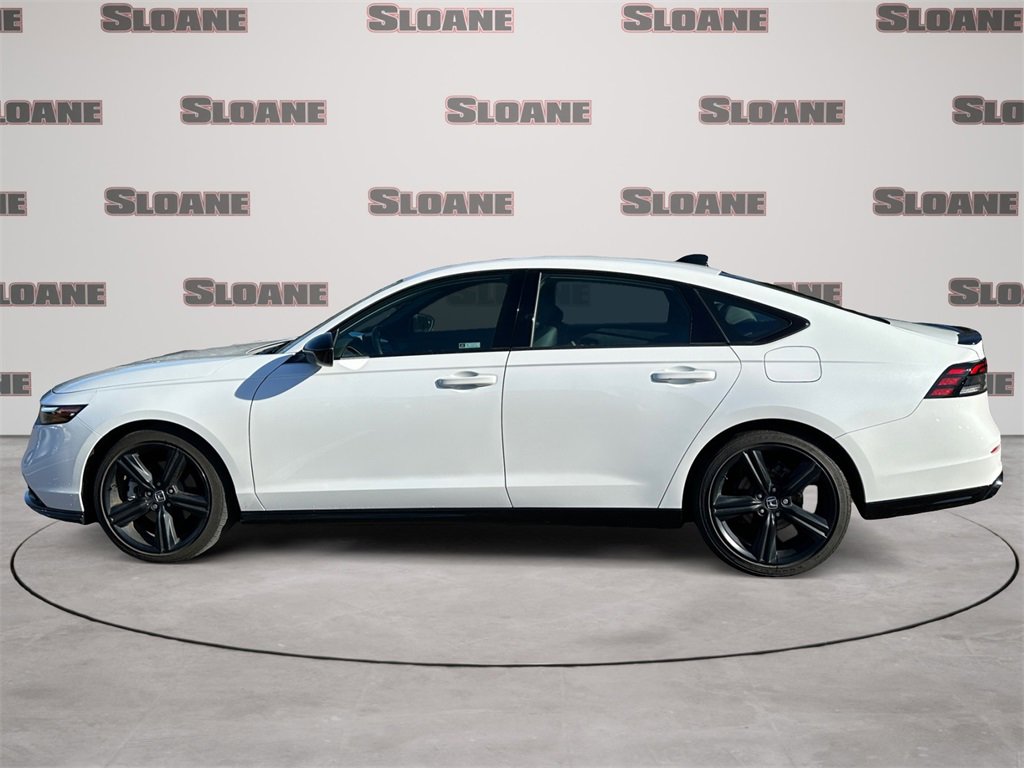 Used 2024 Honda Accord Sport image 2
