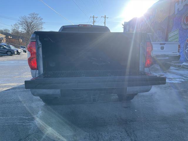 Certified 2018 Toyota Tundra SR5 image 13