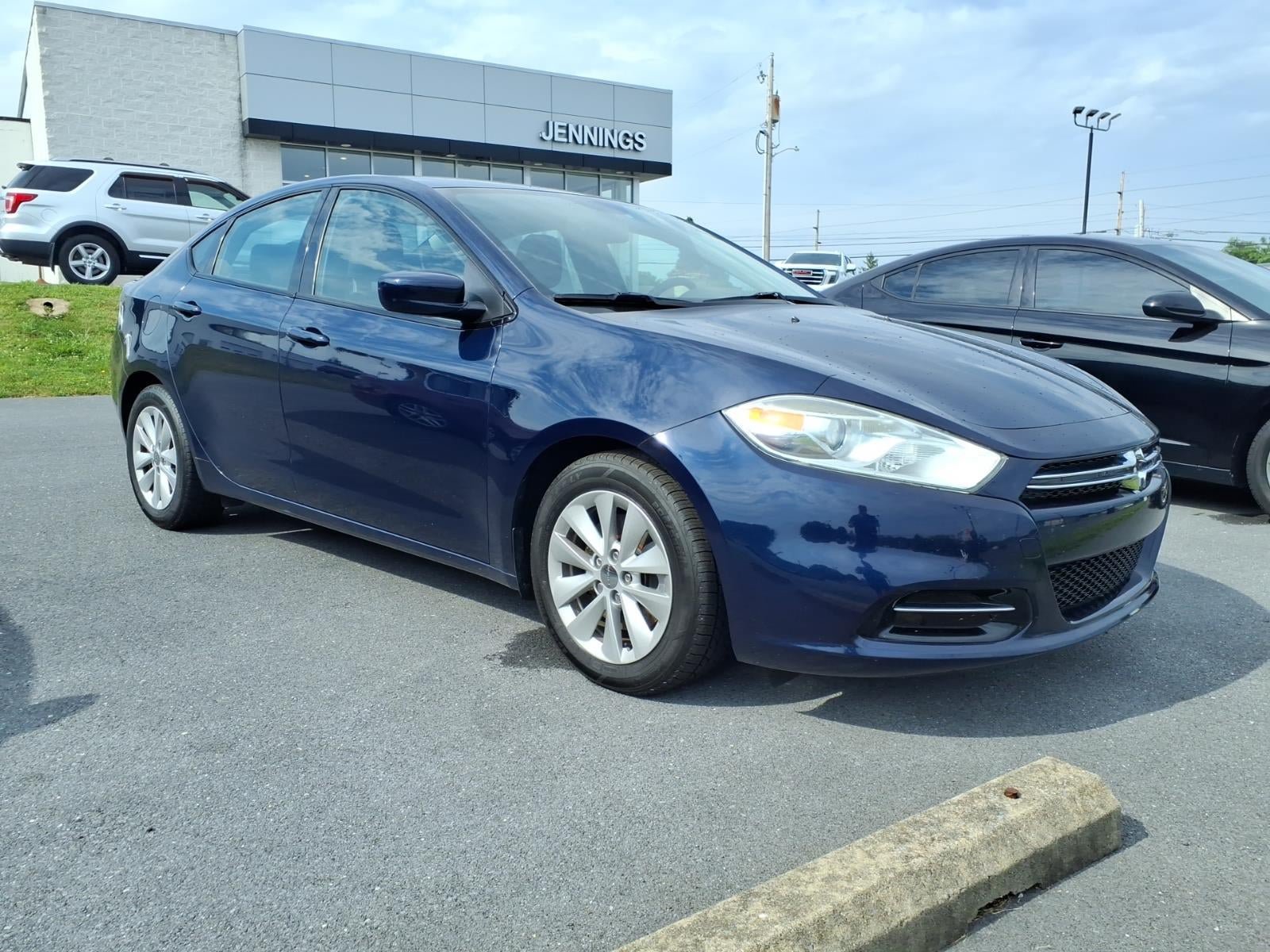 Used 2014 Dodge Dart Aero FWD image 2