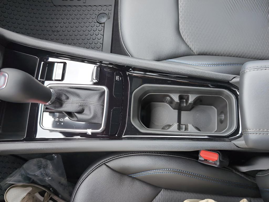 New 2025 Jeep Compass Latitude w/ Sun & Sound Group image 22