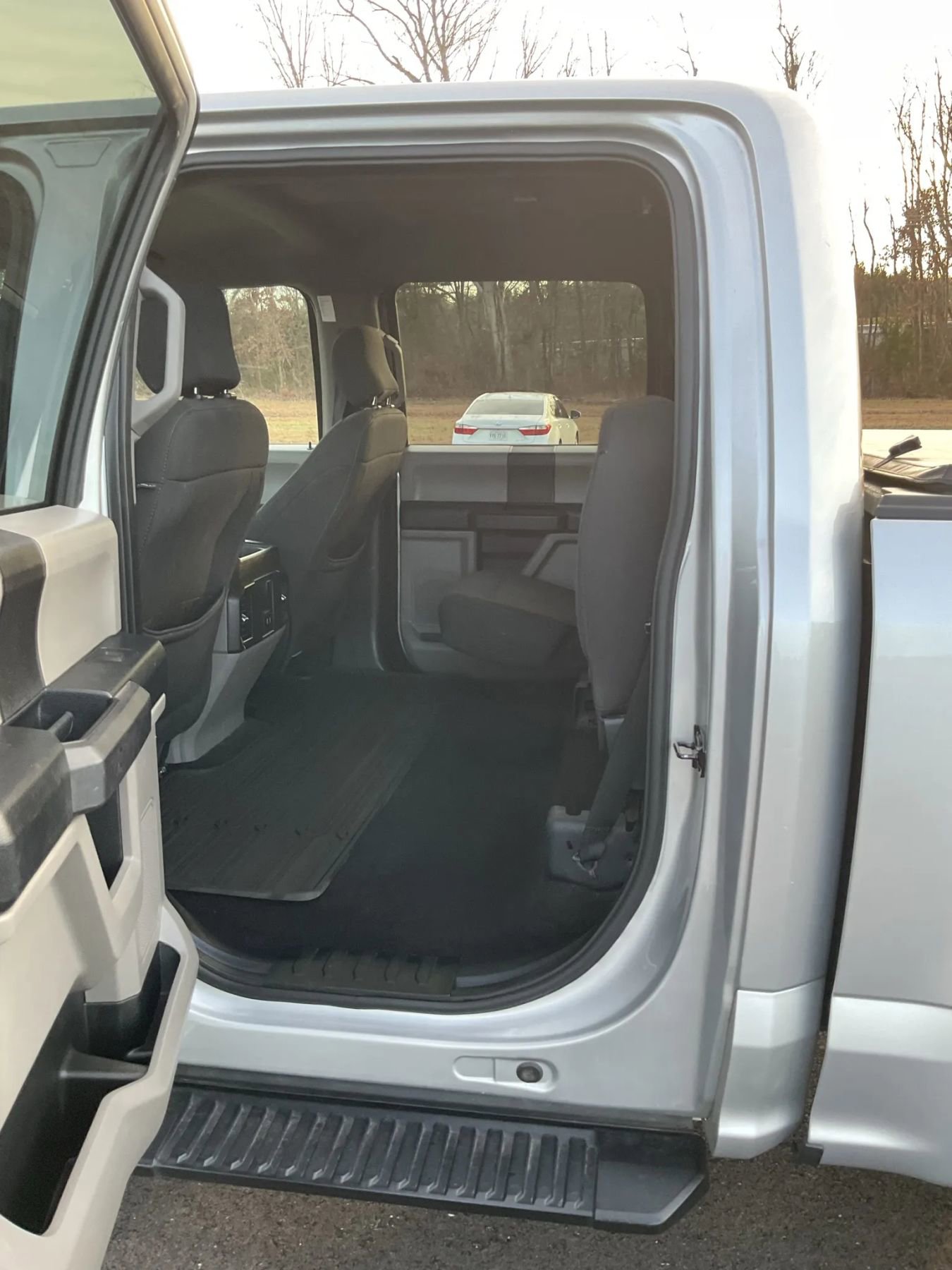 Used 2018 Ford F150 XL w/ Equipment Group 101A Mid image 28