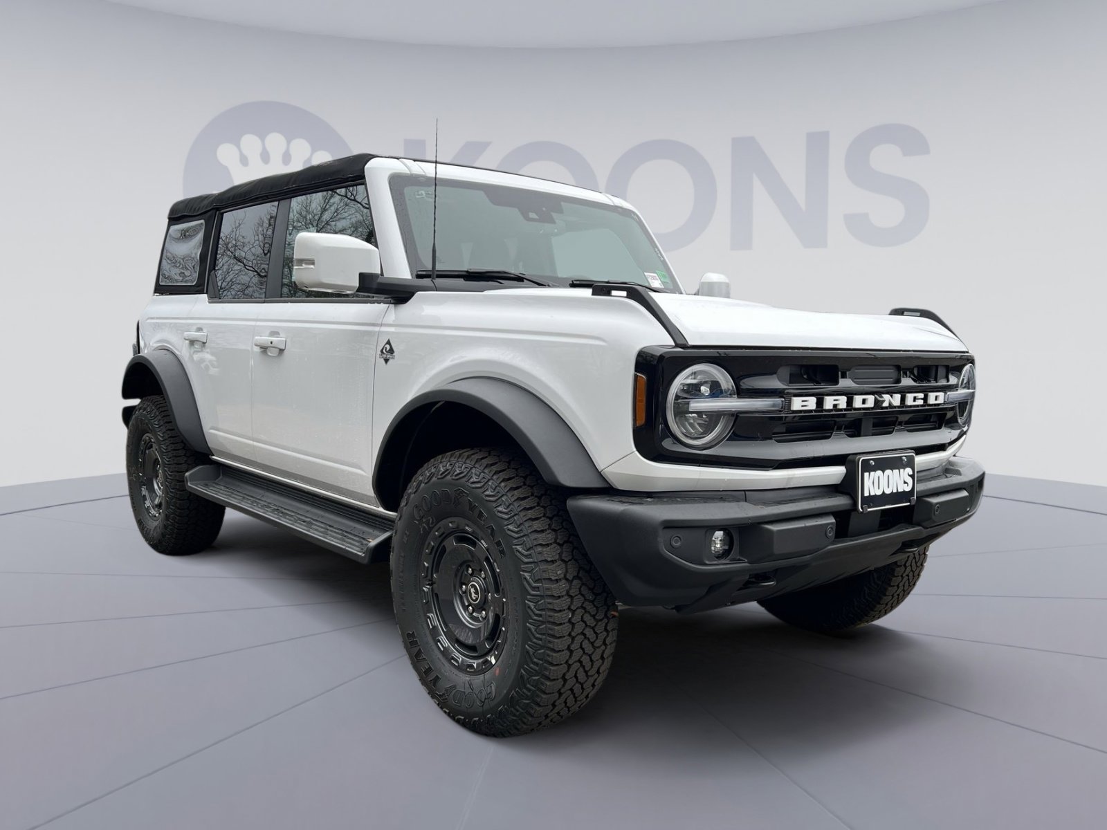New 2025 Ford Bronco Outer Banks w/ Sasquatch Package image 10