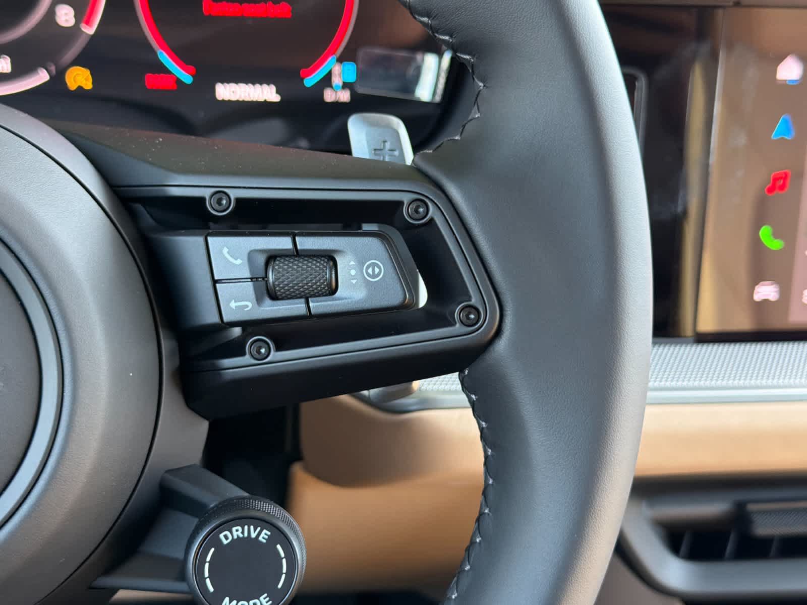 New 2026 Porsche Cayenne AWD/4WD image 29