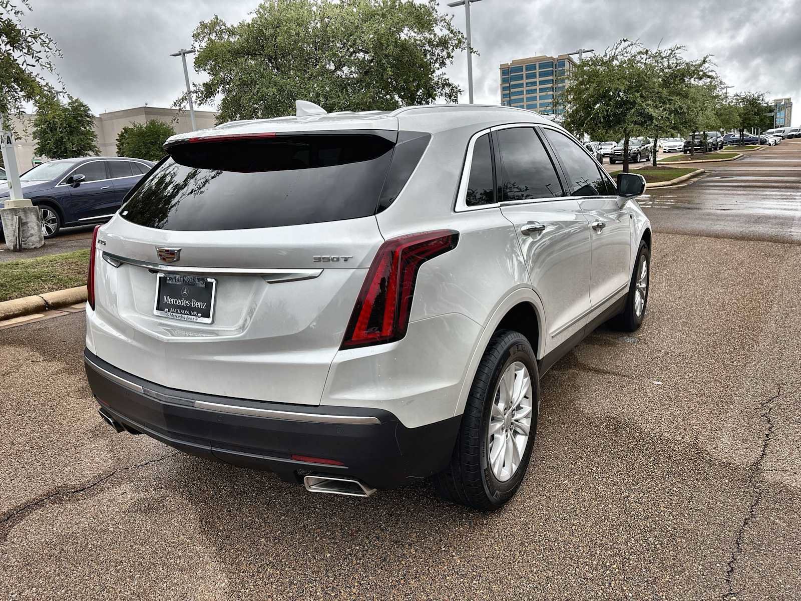 Used 2023 Cadillac XT5 Luxury FWD image 16