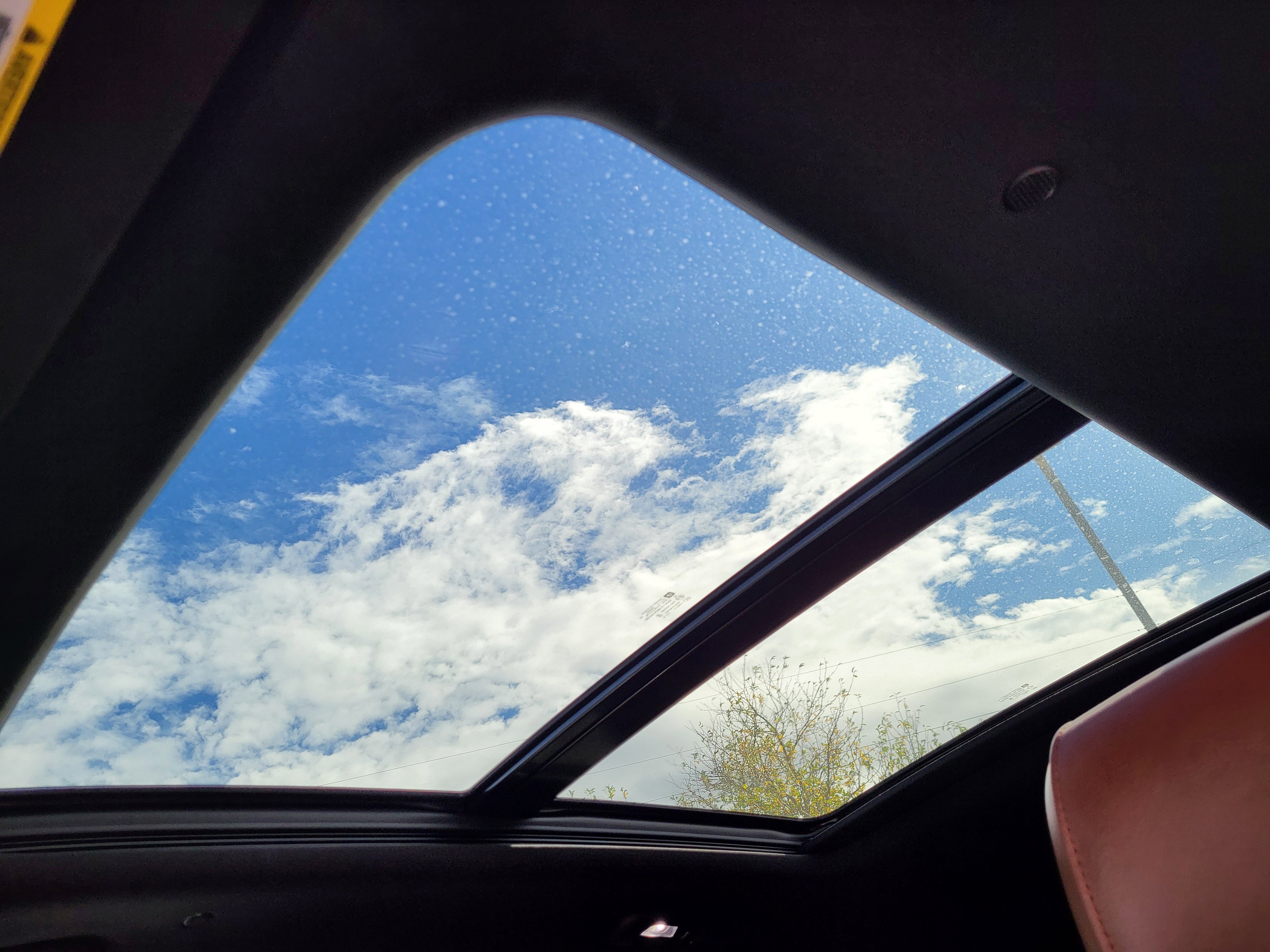 Used 2023 Cadillac XT5 Sportv w/ Technology Package image 29