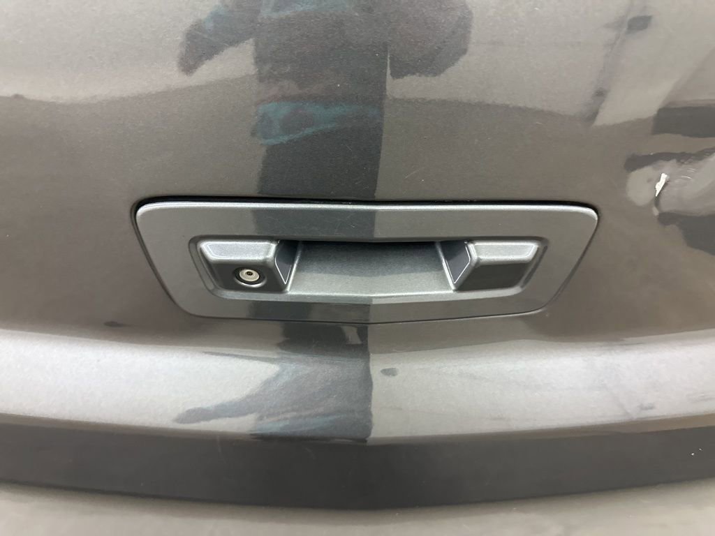 Used 2012 Chevrolet Traverse LT w/ All-Star Edition image 15