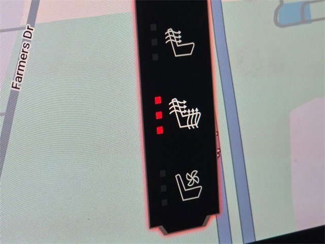 New 2025 GMC Sierra EV Denali image 36